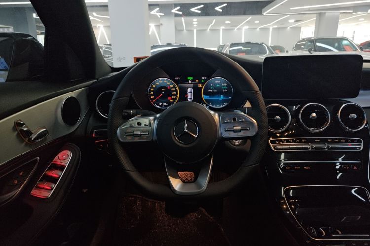 奔驰C级 2020款 改款 C 260 运动版中控内饰13