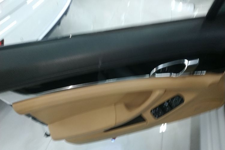 保时捷 2013款 Panamera 4 Platinum Edition 3.6L中控内饰47