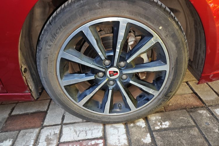 荣威i6新能源 2017款 45T 混动互联智尊版车身外观6007