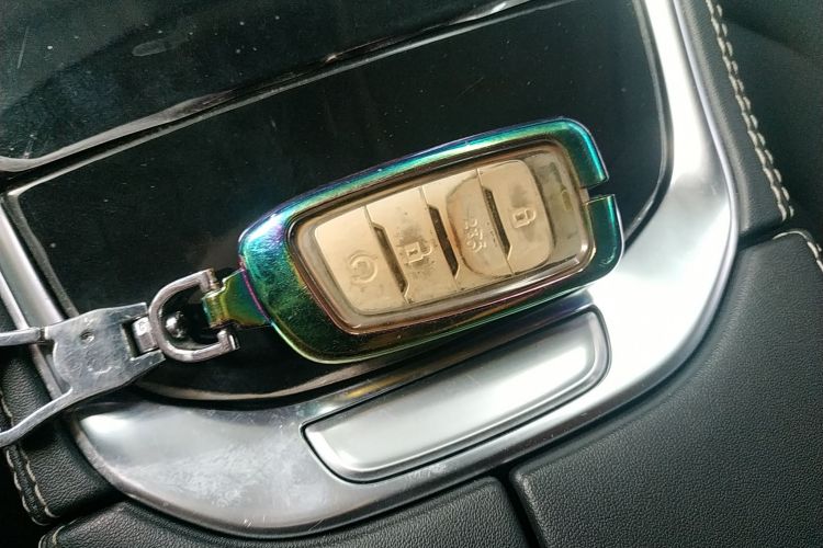 长安CS85 COUPE 2019款 2.0T 自动动版 国V中控内饰11