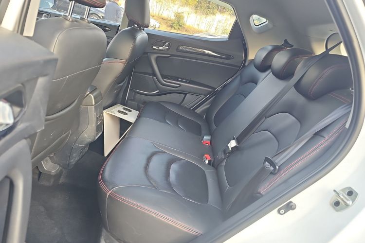 江汽集团 瑞风S3 2018款 智驱版 1.5L 手动豪华型中控内饰21