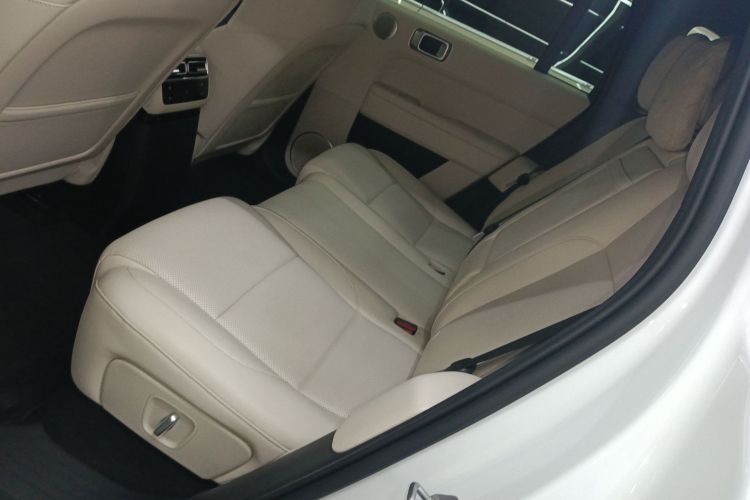 理想汽车 理想L6 2024款 Max中控内饰7004