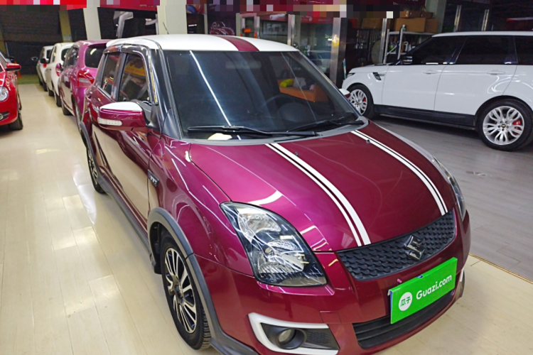 铃木 雨燕 2013款 1.5L 自动20周年限量版车身外观3