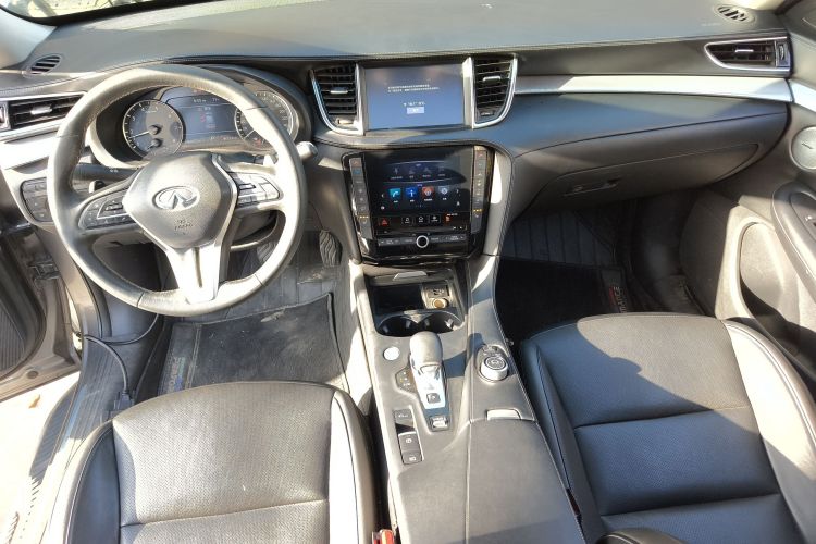英菲尼迪QX50 2018款 2.0T 四驱菁英版中控内饰12