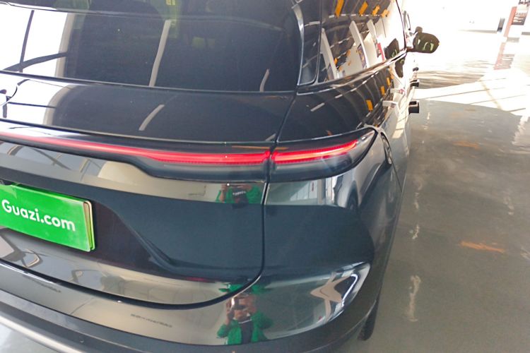 蔚来ES6 2023款 75kWh车身外观6006