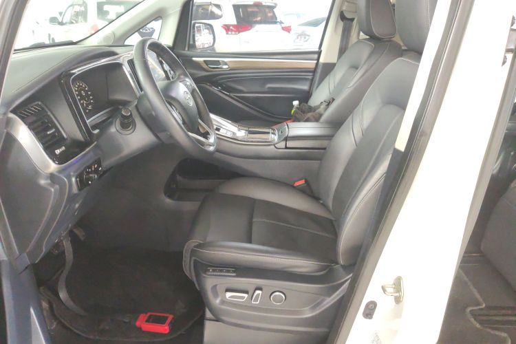 广汽传祺 传祺M8 2021款 大师系列 390T 至尊版中控内饰19