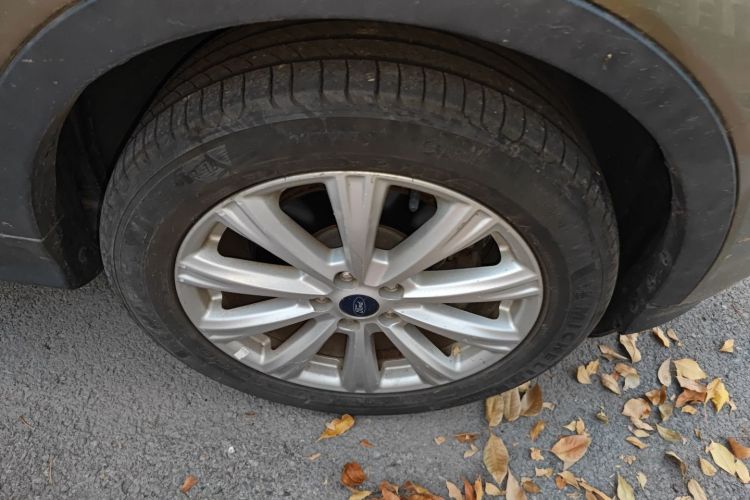 福特 翼虎 2017款 EcoBoost 180 四驱豪翼型车身外观6002