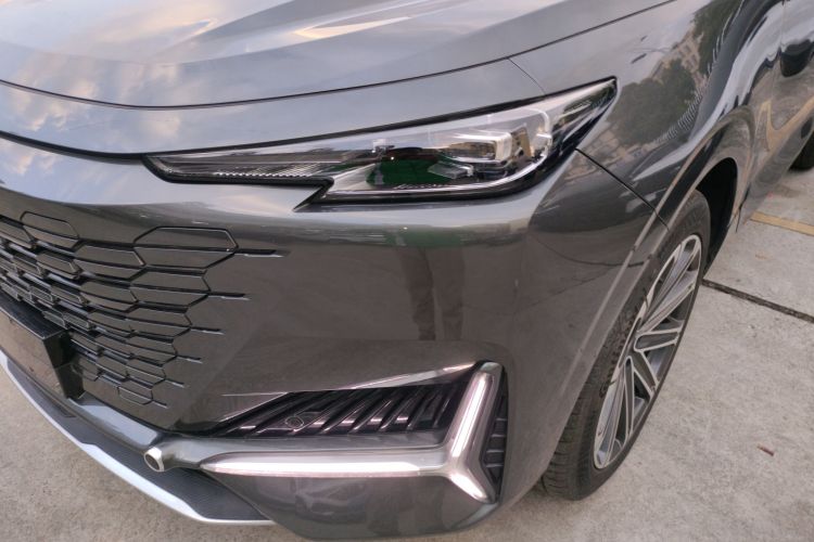 长安UNI-K 2023款 2.0T 两驱悦享型局部细节36