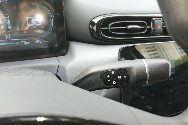 零跑汽车 零跑T03 2024款 310舒享版中控内饰18