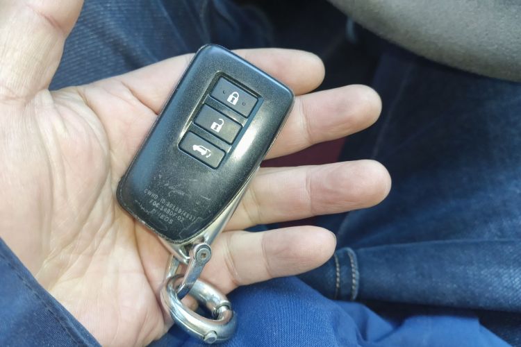 雷克萨斯NX 2020款 300 前驱 锋行版 国V中控内饰11