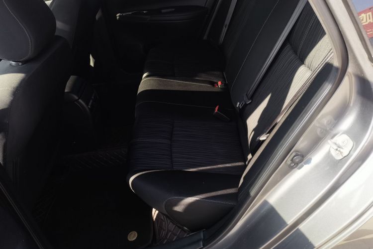 日产 轩逸 2021款 经典 1.6XE CVT舒适版中控内饰21