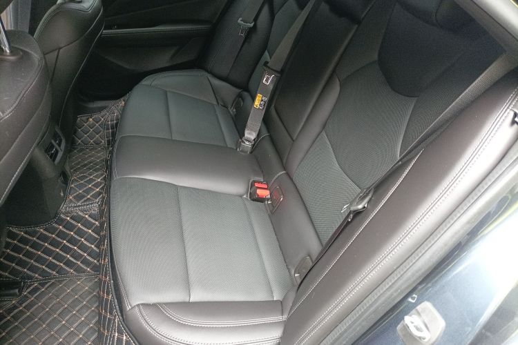 凯迪拉克CT4 2022款 28T 豪华型中控内饰7004