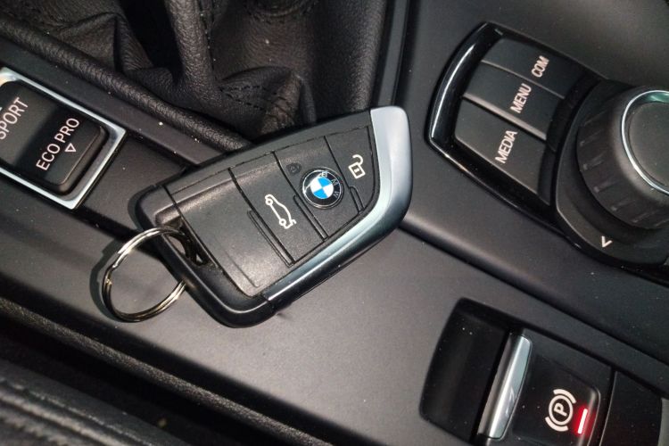 宝马X1 2018款 sDrive20Li 领先型中控内饰7001