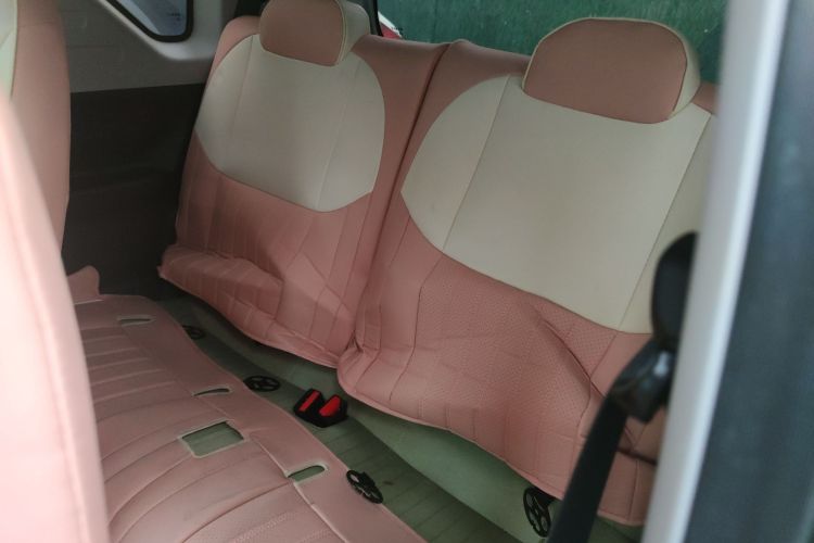 吉利银河 2024款 熊猫mini 200km 耐力熊中控内饰21