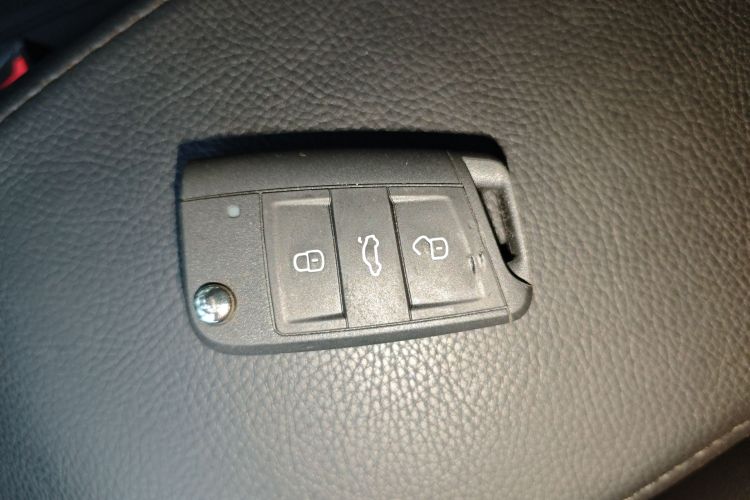 捷达VS7 2023款 280TSI 自动高光荣耀版中控内饰11