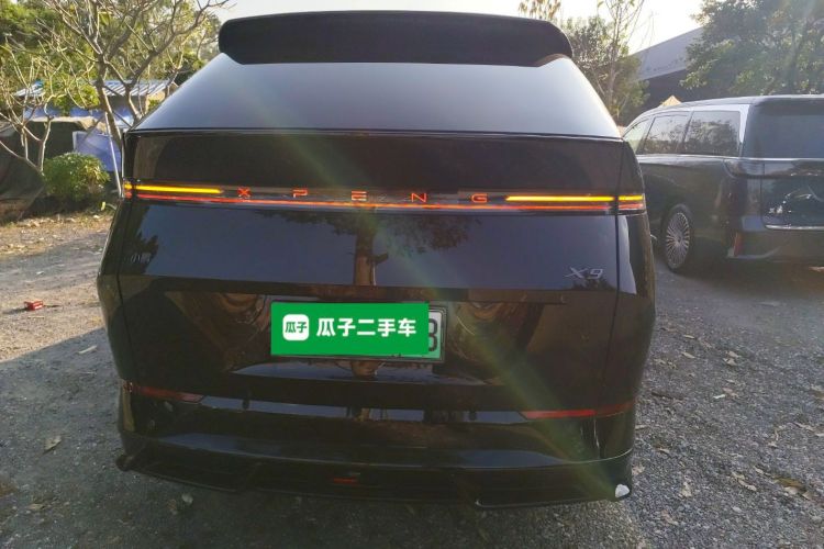 小鹏X9 2025款 740超长续航 Max车身外观6