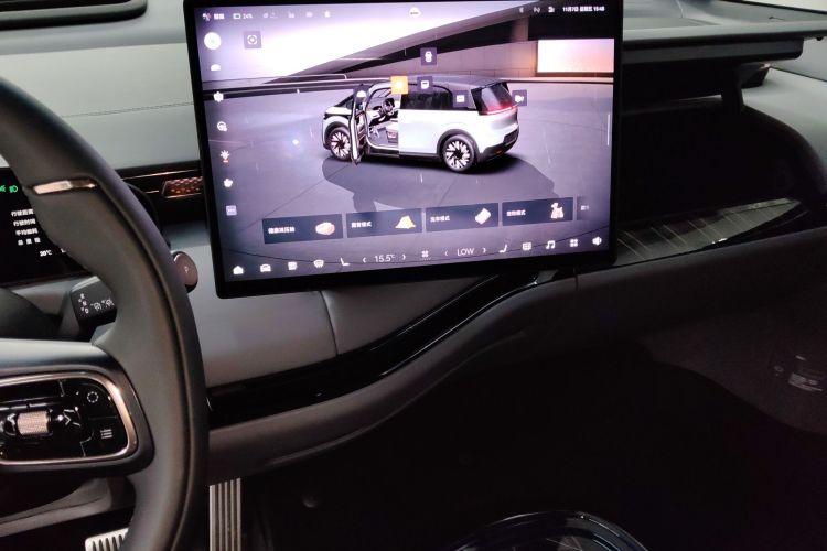 极氪MIX 2025款 智驾版中控内饰16