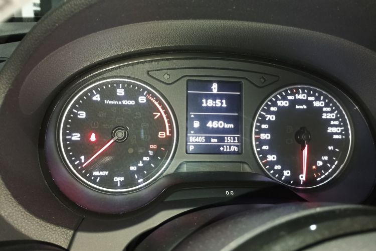 奥迪A3 2015款 Sportback 35 TFSI 百万纪念舒享型中控内饰14