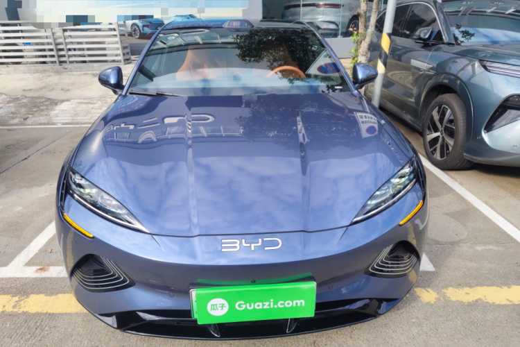 比亚迪 海豹 2025款 改款 650智驾版车身外观2