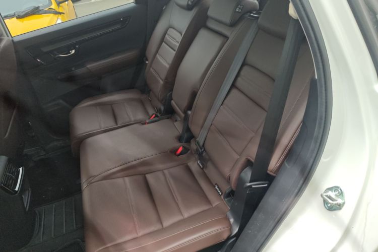 本田CR-V 2023款 240TURBO 两驱臻享版 7座中控内饰7004