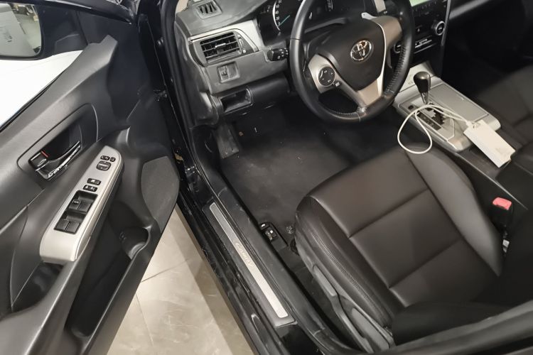 丰田 凯美瑞 2012款 骏瑞 2.0S 耀动版中控内饰7003