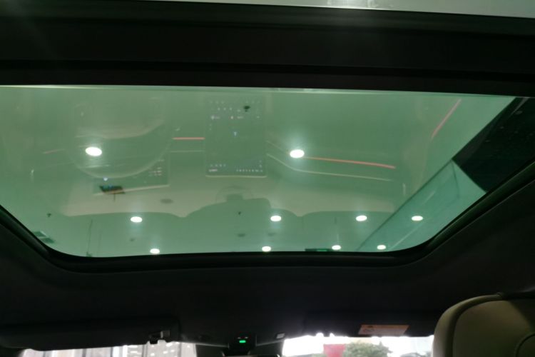 蔚来ES8 2024款 75kWh 行政版中控内饰22