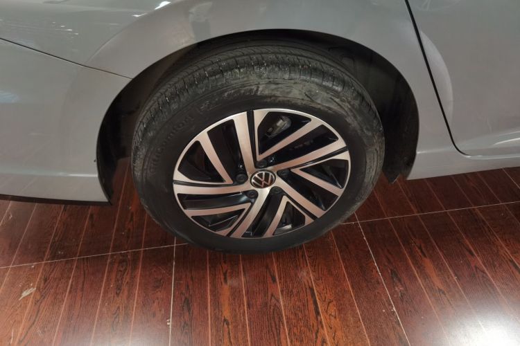 大众 朗逸 2023款 300TSI DSG星空满逸版车身外观6008