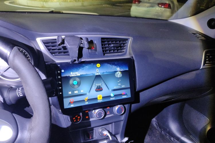 日产 轩逸 2022款 经典 1.6XE CVT舒适版中控内饰16