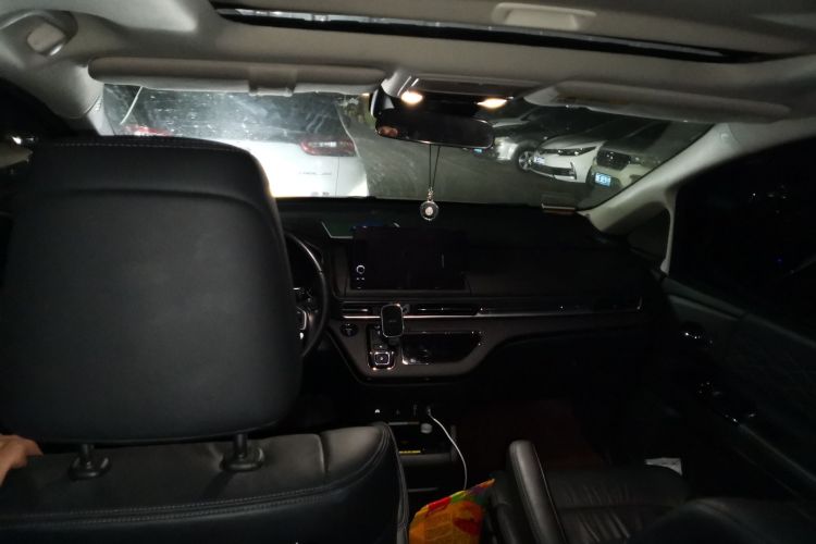 本田 艾力绅 2024款 2.0L e:HEV 豪华版中控内饰22