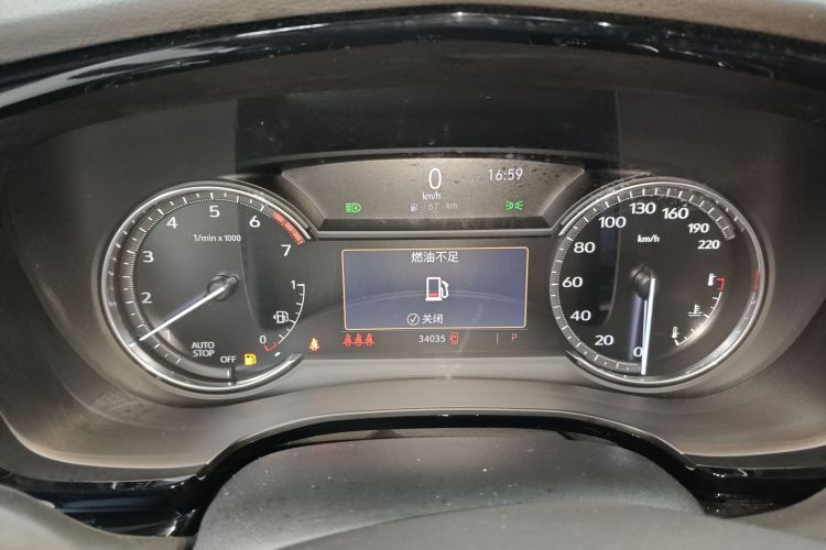 凯迪拉克XT6 2022款 2.0T 七座两驱豪华型局部细节14