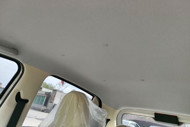 五菱汽车 宏光MINIEV 2025款 四门版 进阶款中控内饰22