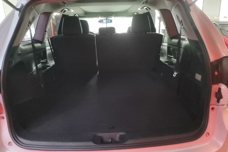 丰田 汉兰达 2017款 2.0T 两驱豪华版 7座局部细节23