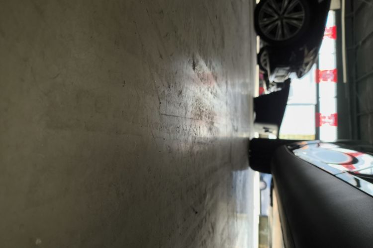 特斯拉 Model Y 2021款 标准续航后驱版局部细节9002