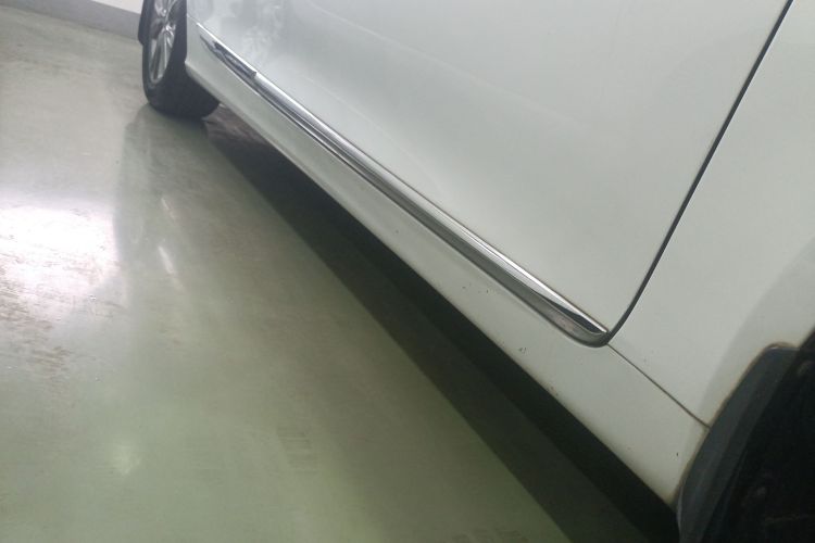 现代 索纳塔 2015款 经典 2.0L 自动豪华版局部细节9001