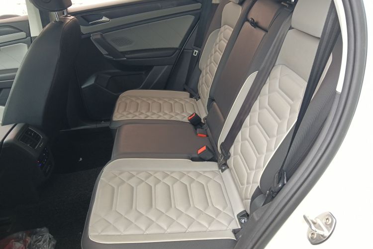 大众 探岳 2023款 300TSI 两驱豪华Plus进阶版中控内饰21