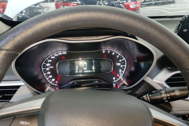 宝骏510 2019款 1.5L 手动乐享型77kW 国VI中控内饰14