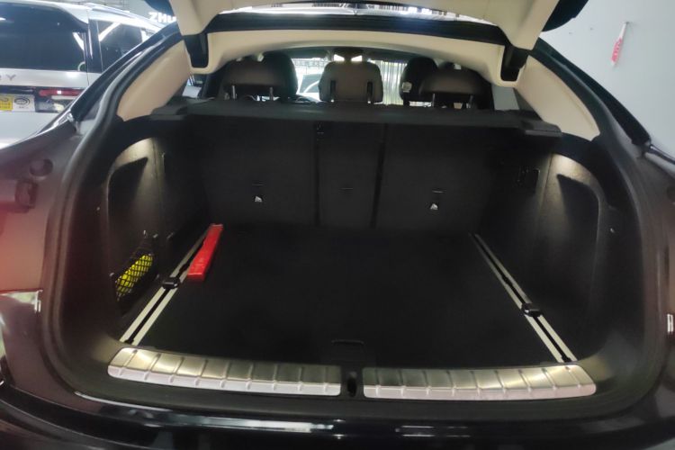 宝马X4 2021款 xDrive 25i M运动套装局部细节23