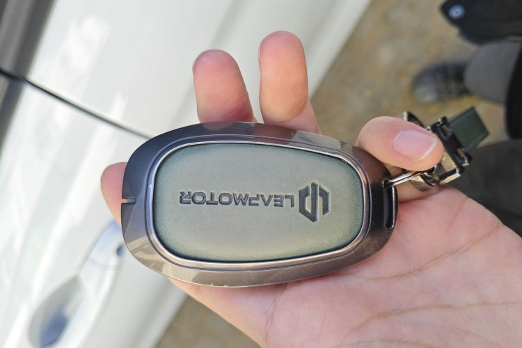 零跑汽车 零跑T03 2024款 310舒享版中控内饰11