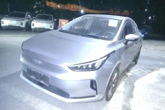 吉利几何C 2022款 蓝莓C400