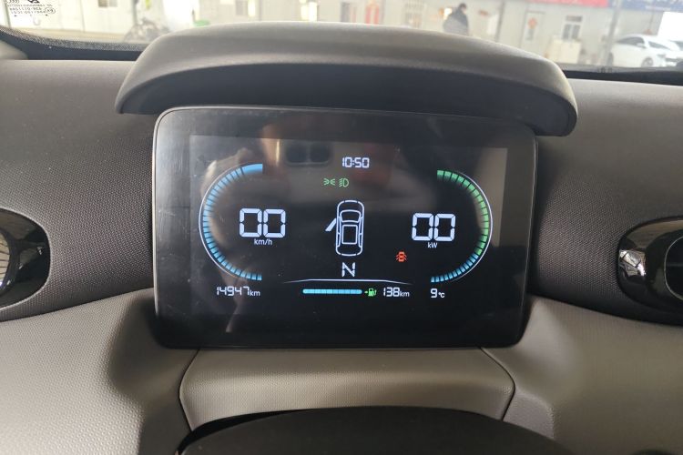 零跑汽车 零跑T03 2023款 310轻享版中控内饰14