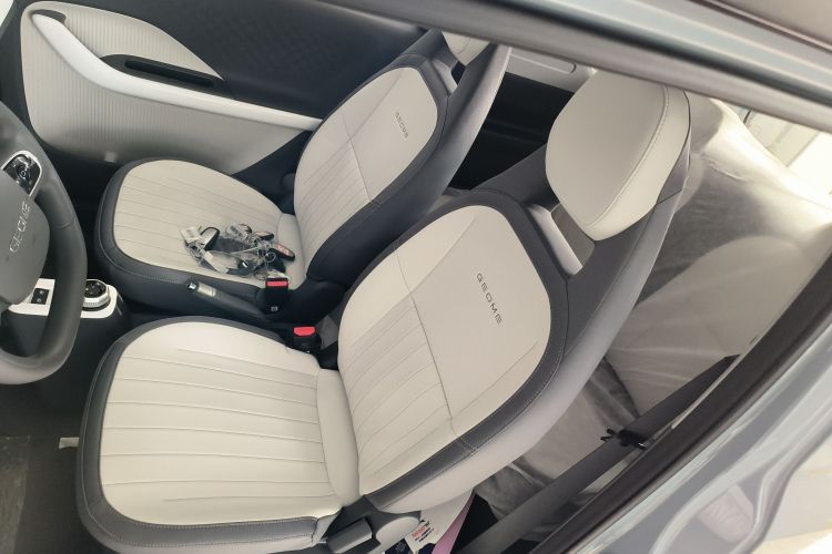 吉利银河 2025款 210km 熊猫卡丁局部细节19