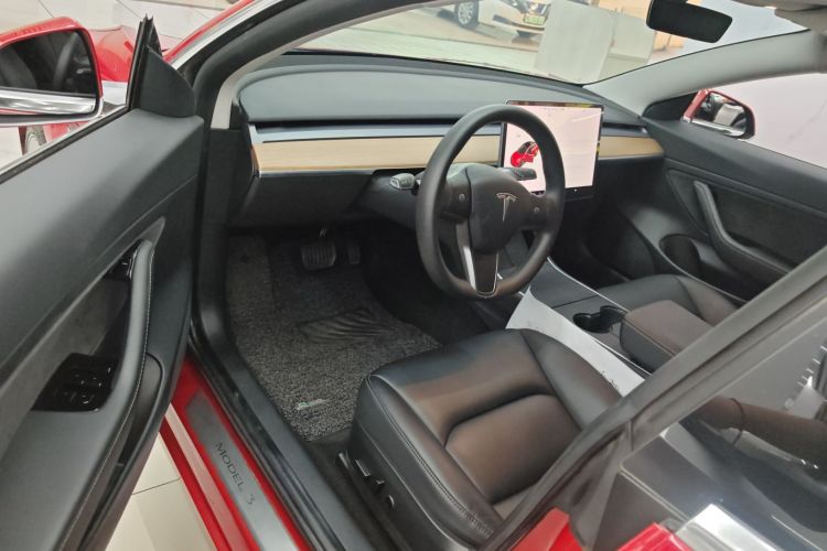 特斯拉 Model 3 2020款 改款 标准续航后驱升级版中控内饰20