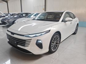 奔腾B70 2024款 龙腾版 1.5T 领创型