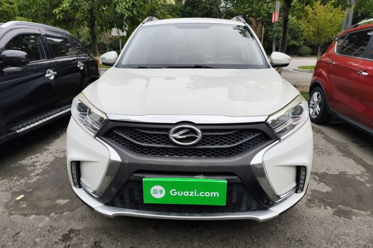 陆风X2 2017款 1.6L 手动锋锐版车身外观2