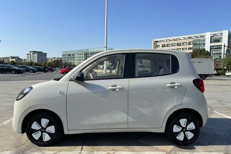 五菱汽车 宏光MINIEV 2025款 四门版 进阶款车身外观6003