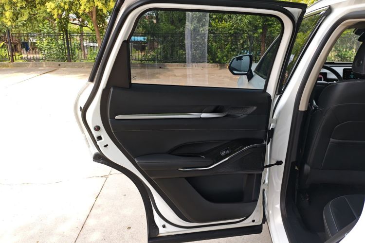 哈弗H6 2021款 第三代 1.5T 自动两驱Max中控内饰7008