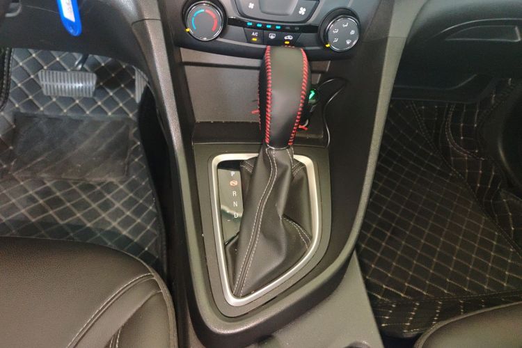 别克 英朗 2018款 18T 自动精英型局部细节18