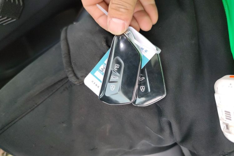 大众ID.7 VIZZION 2024款 AIR中控内饰11