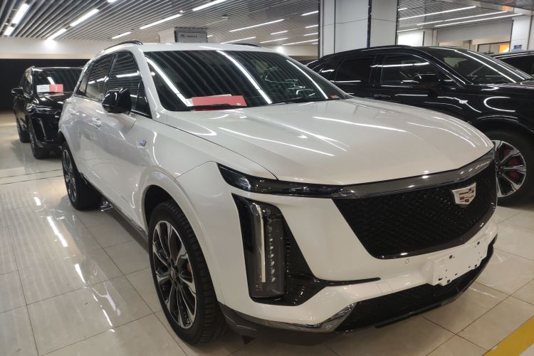 凯迪拉克XT5 2025款 2.0T 铂金型车身外观6002