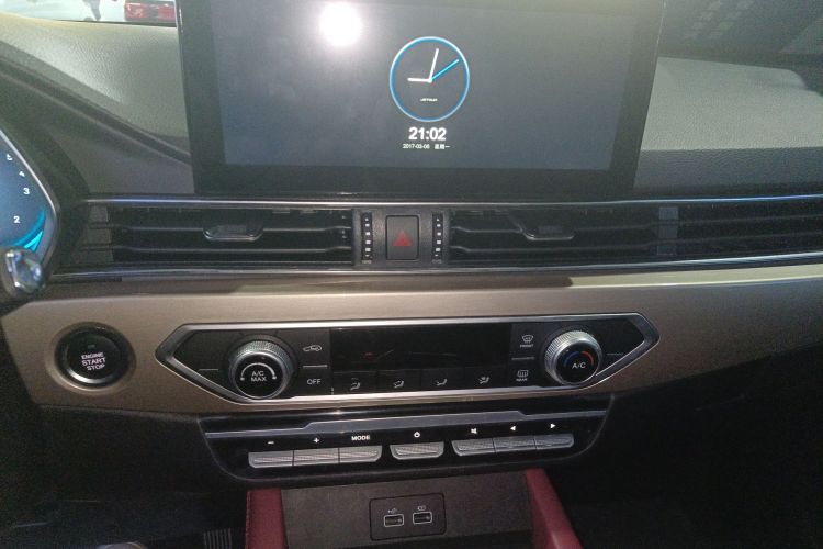 捷途X70 2023款 1.5T DCT梦想版 5座中控内饰16